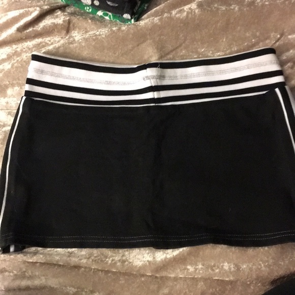 NWOT athletic mini tennis skirt - Picture 3 of 3